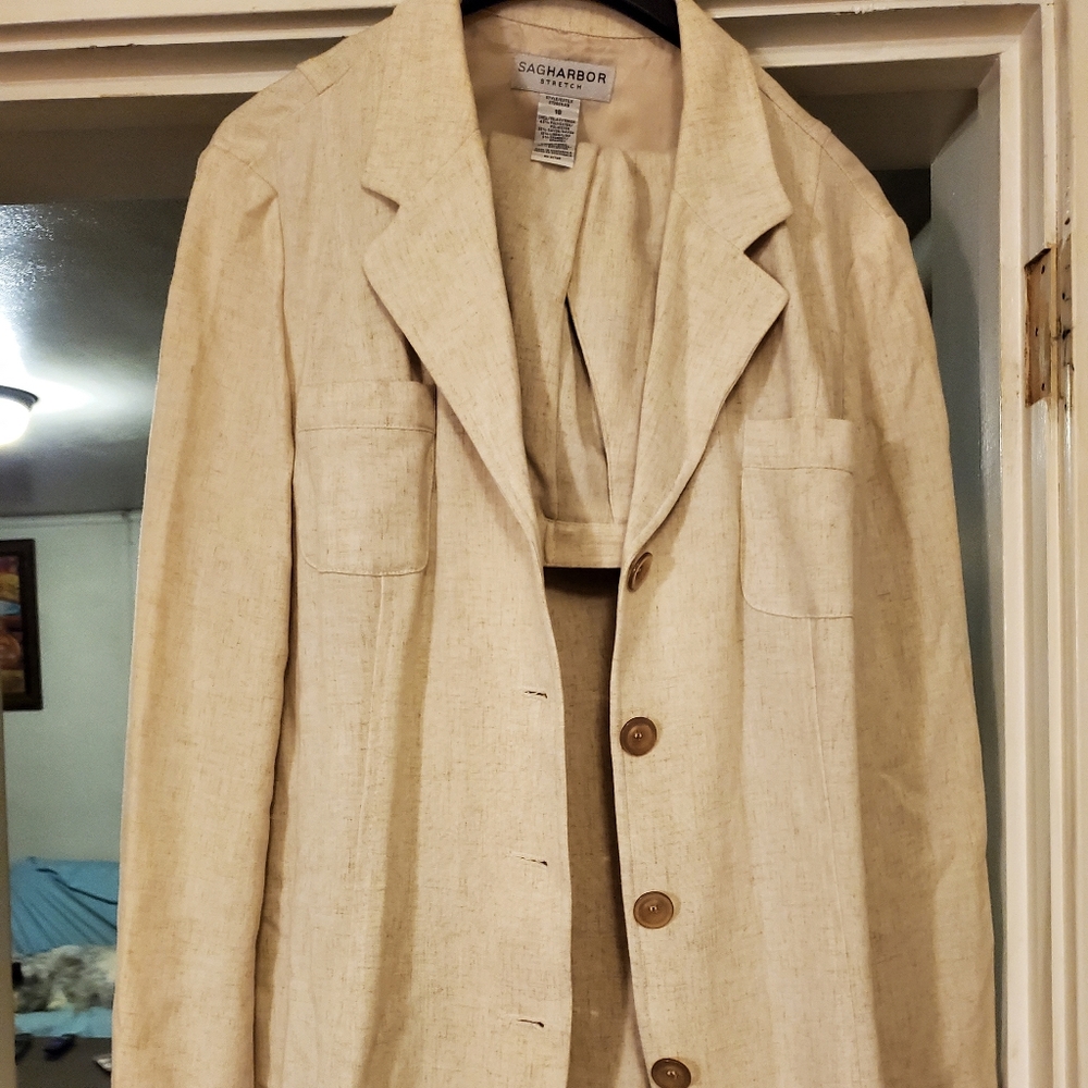 Womens pant suit